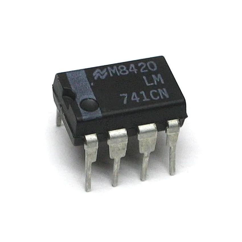 LM741CN Operational Amplifier (DIP-8)